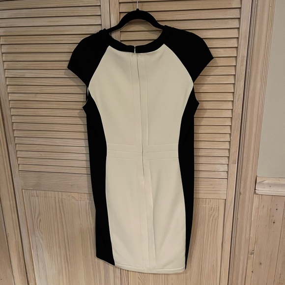 Dress  black cream - Picture 2 of 2
